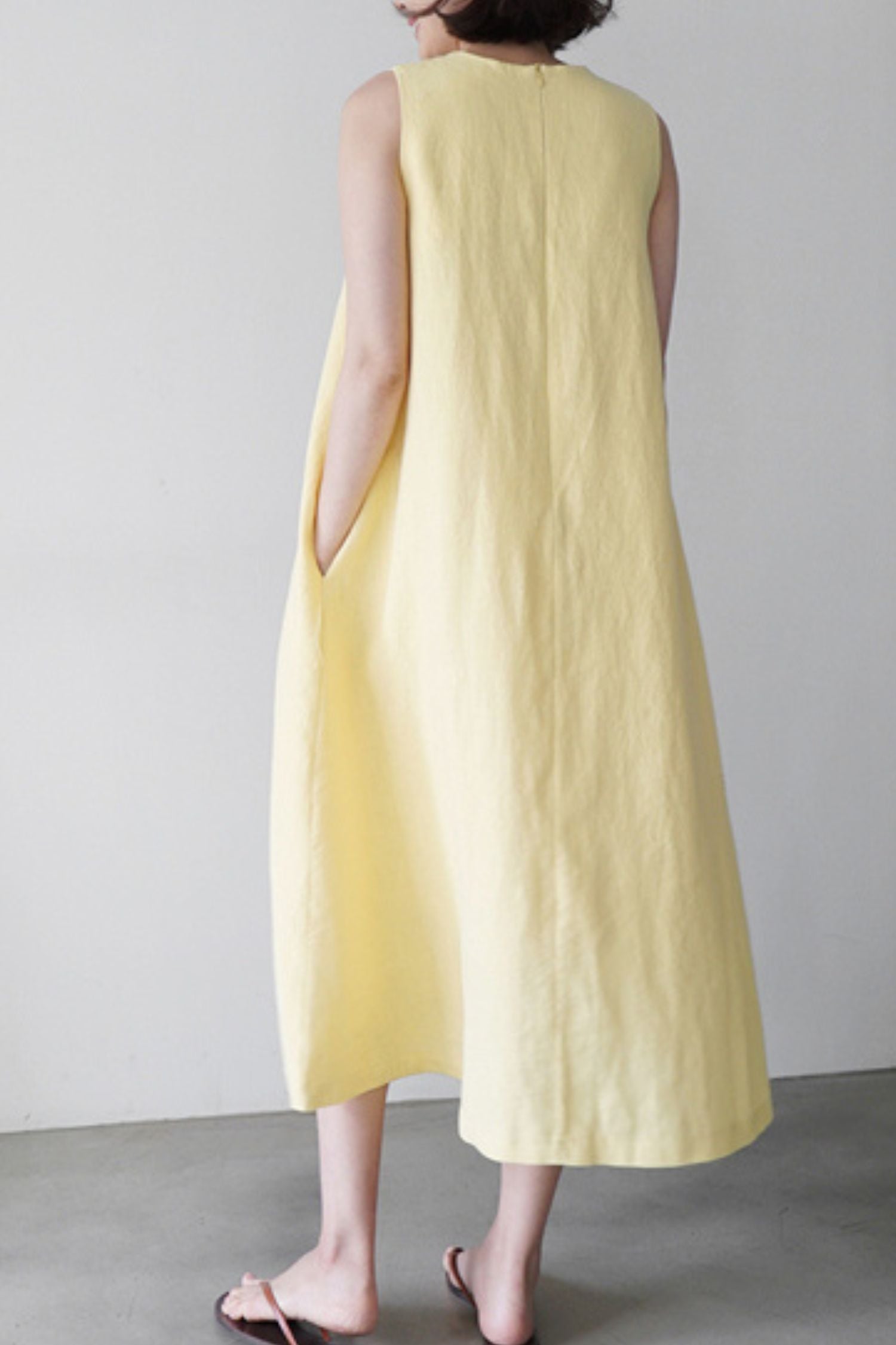 Light Yellow Cotton and Linen Sleeveless Maxi Dress - Loose Fit L0622